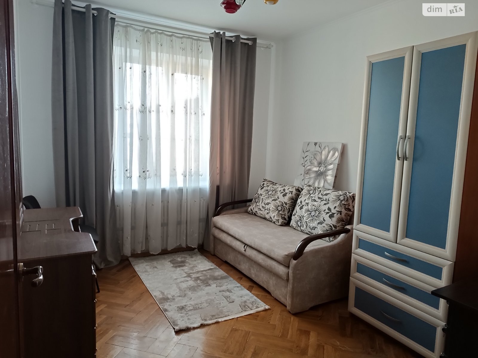 Продаж трикімнатної квартири в Тернополі, на вул. Київська, район Бам фото 1 Продаж трикімнатної квартири в Тернополі, на вул. Київська, район Бам фото 1