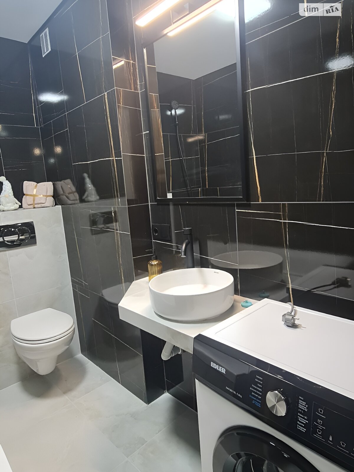 Продаж двокімнатної квартири в Тернополі, на вул. Київська 9Д, район Бам фото 1 Продаж двокімнатної квартири в Тернополі, на вул. Київська 9Д, район Бам фото 1