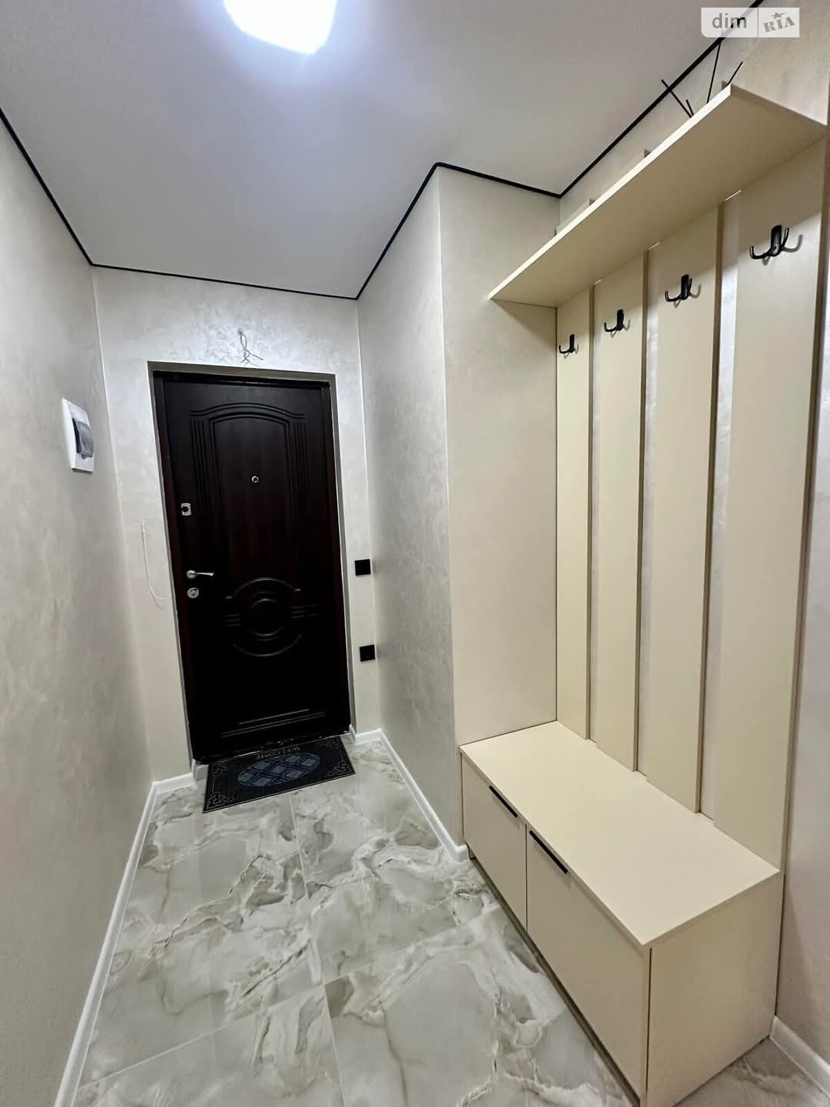 Продаж двокімнатної квартири в Тернополі, на вул. Київська 9Д, район Бам фото 1 Продаж двокімнатної квартири в Тернополі, на вул. Київська 9Д, район Бам фото 1