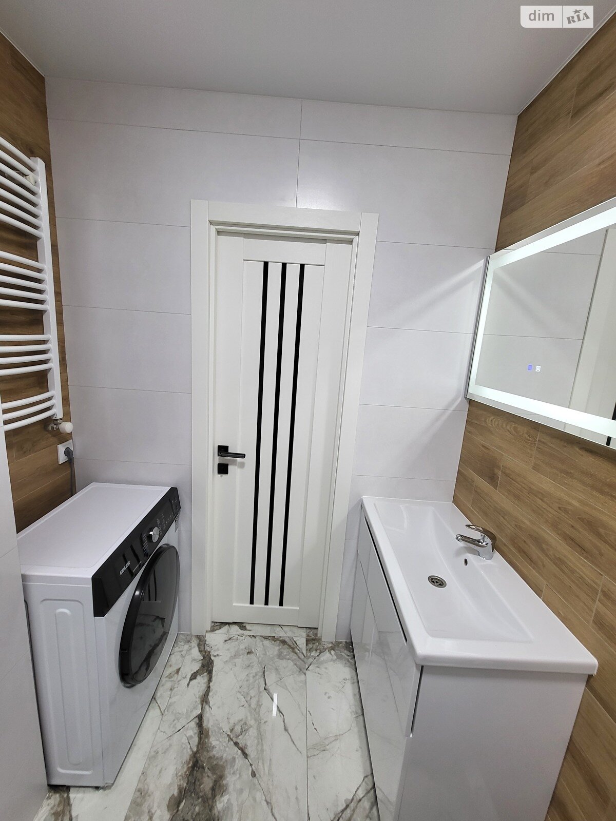Продажа двухкомнатной квартиры в Тернополе, на ул. Киевская, район Бам фото 1 Продажа двухкомнатной квартиры в Тернополе, на ул. Киевская, район Бам фото 1