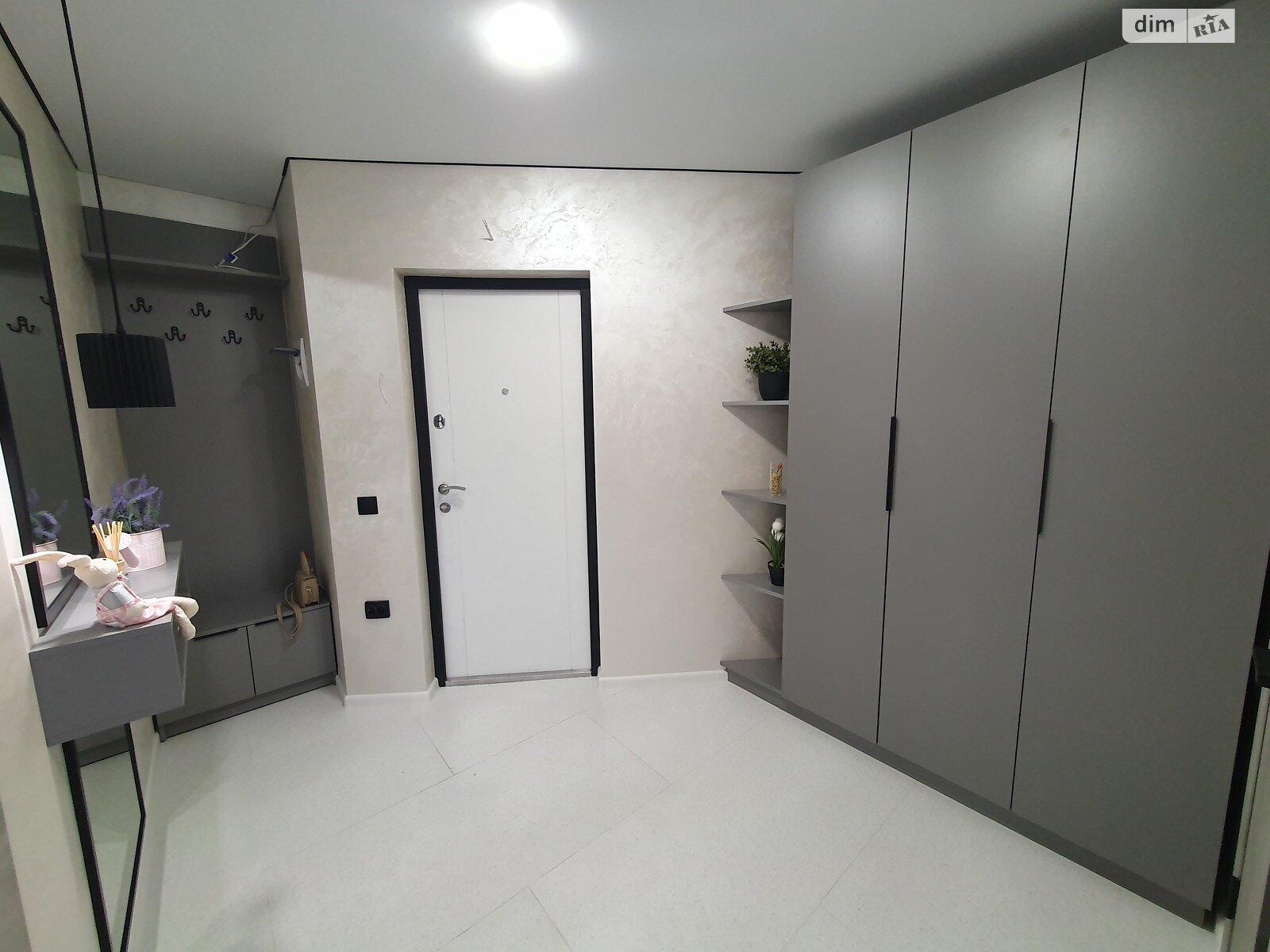 Продаж двокімнатної квартири в Тернополі, на вул. Київська 9Д, район Бам фото 1 Продаж двокімнатної квартири в Тернополі, на вул. Київська 9Д, район Бам фото 1