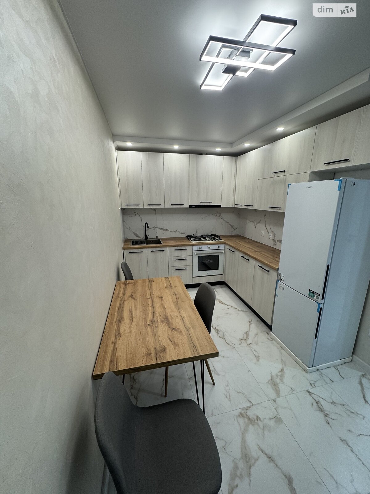 Продаж двокімнатної квартири в Тернополі, на вул. Київська, район Бам фото 1 Продаж двокімнатної квартири в Тернополі, на вул. Київська, район Бам фото 1