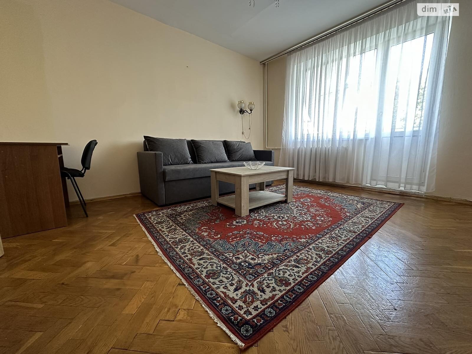 Продаж трикімнатної квартири в Тернополі, на вул. Київська 10, район Бам фото 1 Продаж трикімнатної квартири в Тернополі, на вул. Київська 10, район Бам фото 1