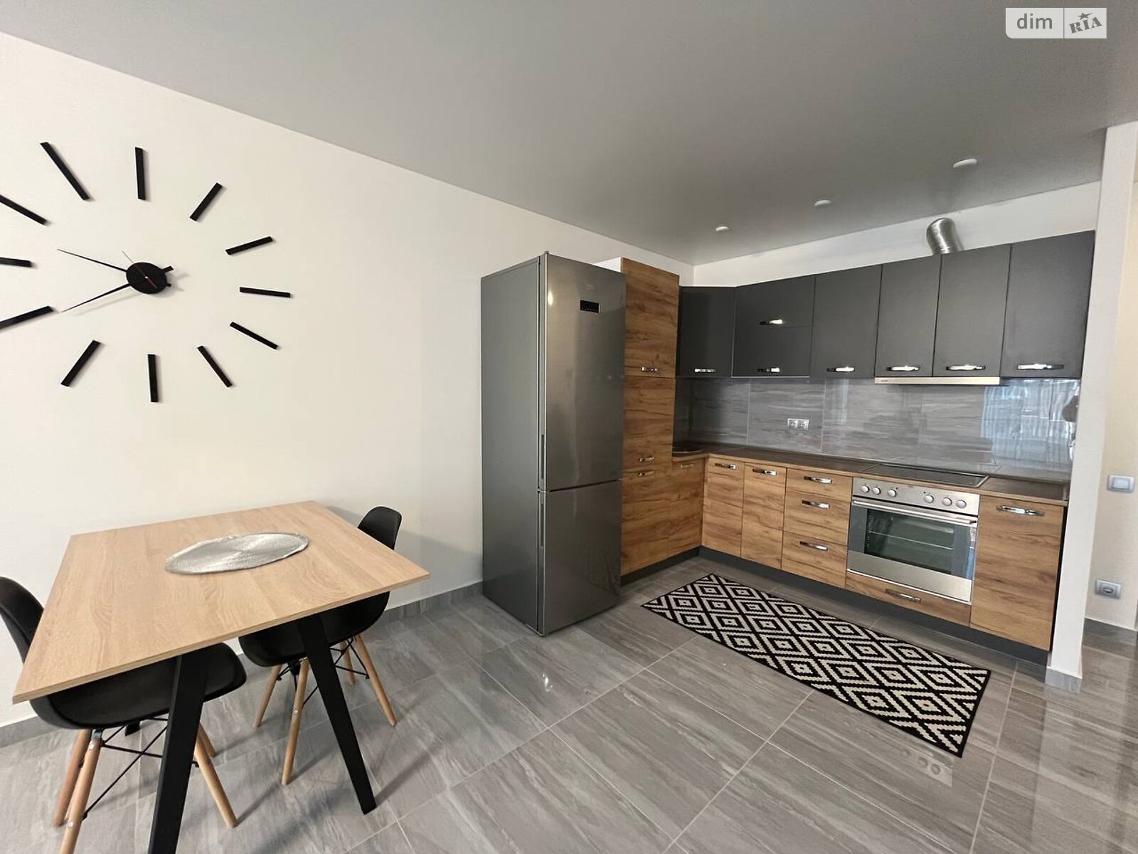 Продажа двухкомнатной квартиры в Тернополе, на ул. Киевская 9Г, район Бам фото 1 Продажа двухкомнатной квартиры в Тернополе, на ул. Киевская 9Г, район Бам фото 1