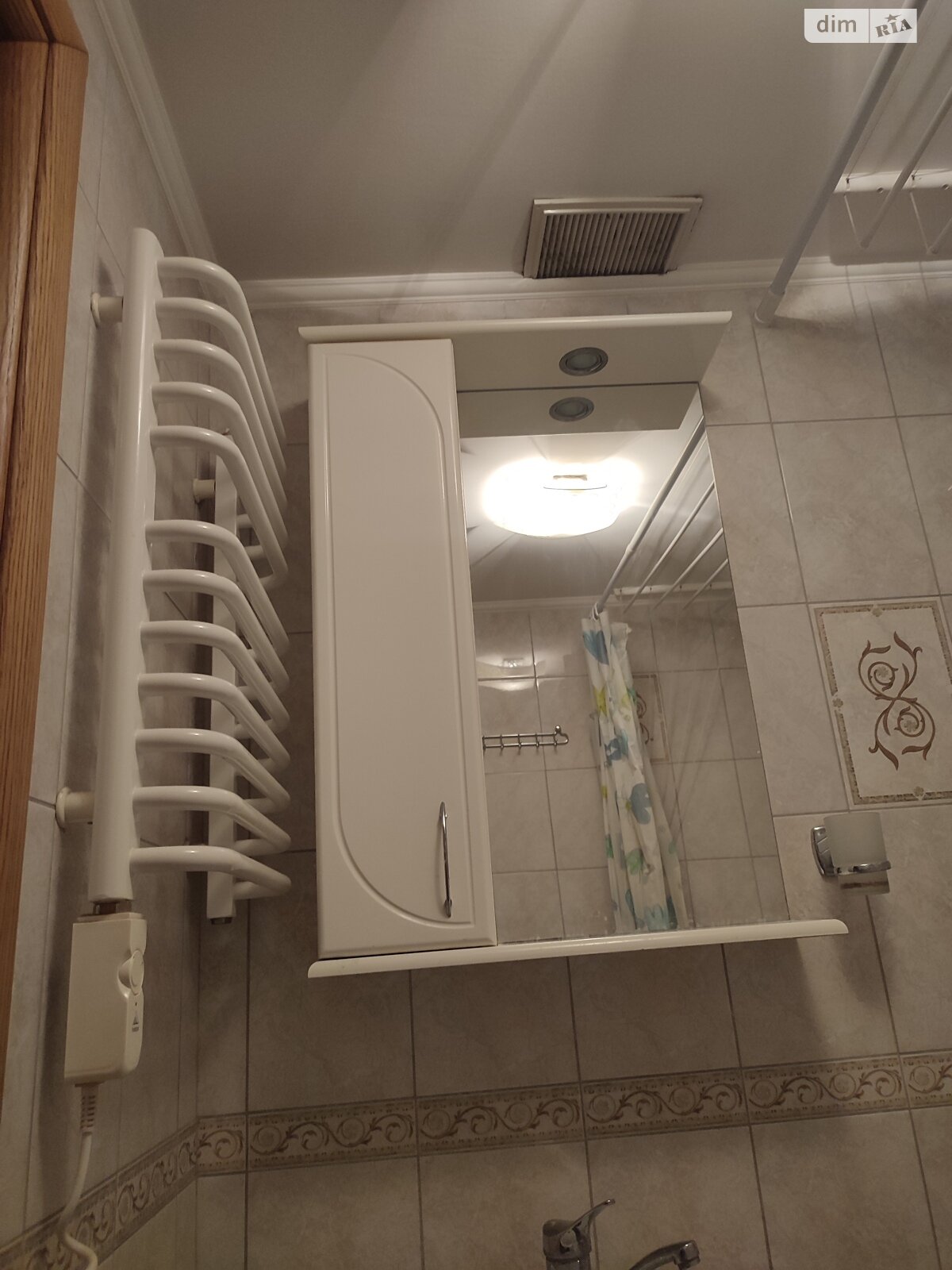 Продаж трикімнатної квартири в Тернополі, на вул. Київська, район Бам фото 1 Продаж трикімнатної квартири в Тернополі, на вул. Київська, район Бам фото 1