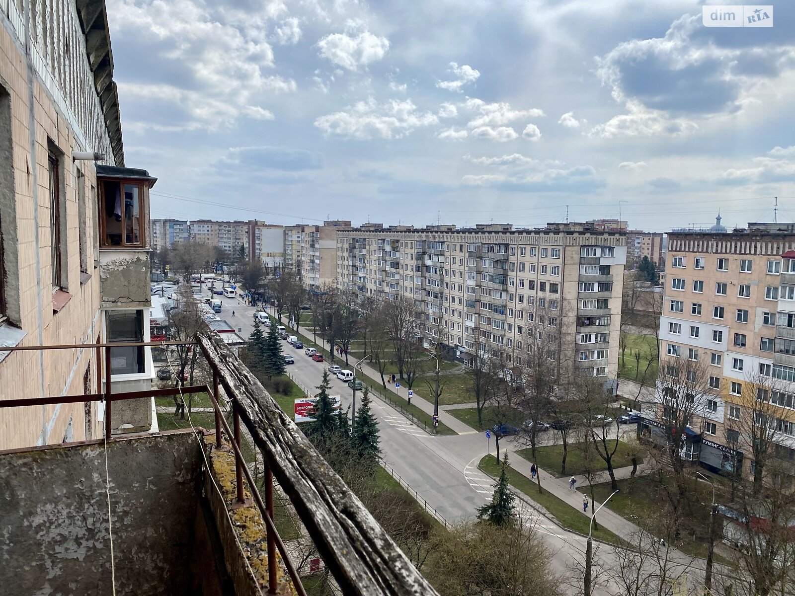 Продажа двухкомнатной квартиры в Тернополе, на ул. Киевская, район Бам фото 1 Продажа двухкомнатной квартиры в Тернополе, на ул. Киевская, район Бам фото 1