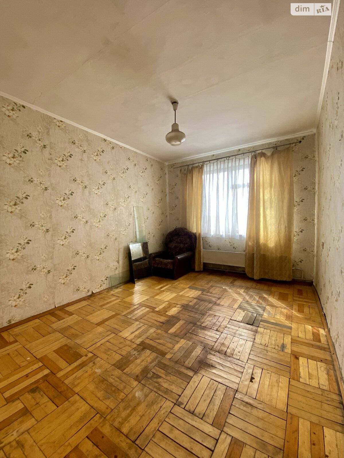 Продажа двухкомнатной квартиры в Тернополе, на ул. Киевская, район Бам фото 1 Продажа двухкомнатной квартиры в Тернополе, на ул. Киевская, район Бам фото 1