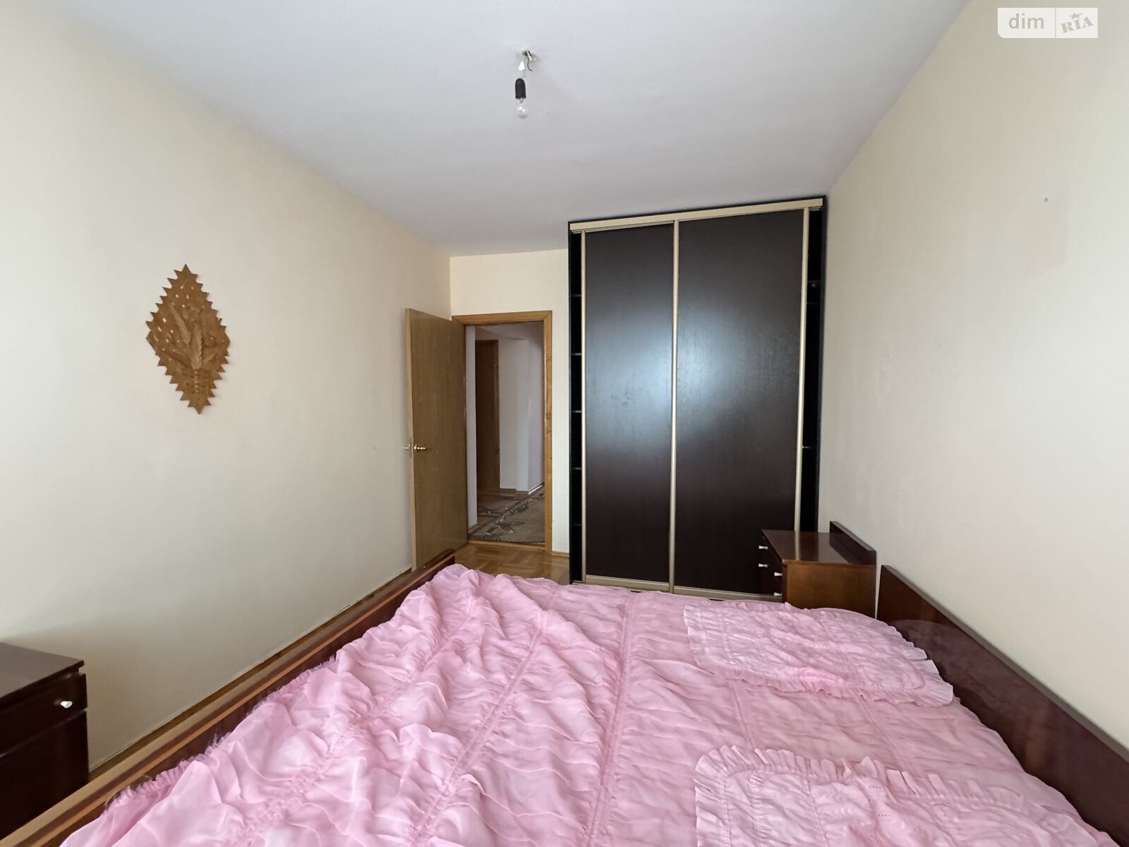 Продаж трикімнатної квартири в Тернополі, на вул. Київська 10, район Бам фото 1 Продаж трикімнатної квартири в Тернополі, на вул. Київська 10, район Бам фото 1