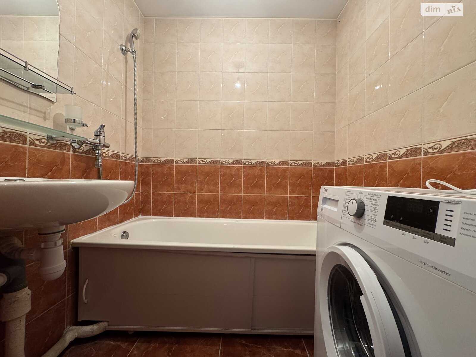Продаж трикімнатної квартири в Тернополі, на вул. Київська, район Бам фото 1 Продаж трикімнатної квартири в Тернополі, на вул. Київська, район Бам фото 1