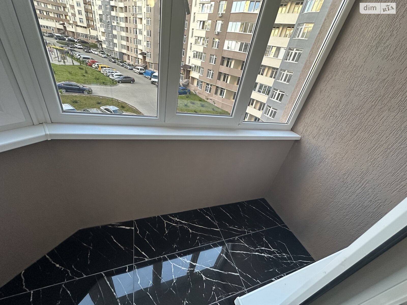 Продаж двокімнатної квартири в Тернополі, на вул. Київська 9Д, район Бам фото 1 Продаж двокімнатної квартири в Тернополі, на вул. Київська 9Д, район Бам фото 1