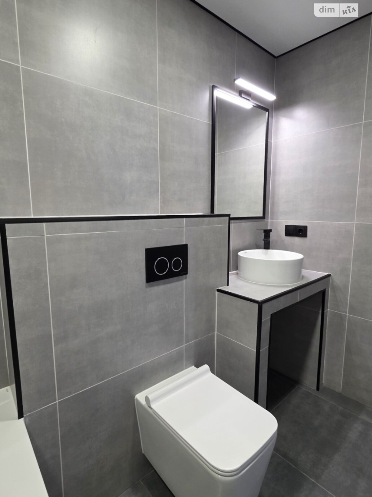 Продаж двокімнатної квартири в Тернополі, на вул. Київська 9Д, район Бам фото 1 Продаж двокімнатної квартири в Тернополі, на вул. Київська 9Д, район Бам фото 1