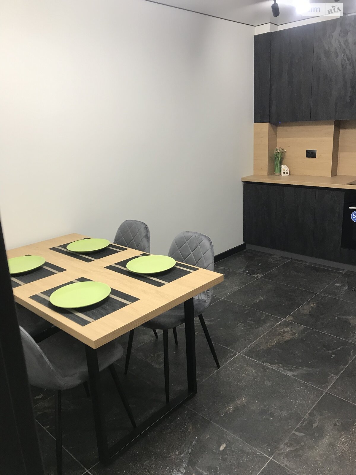 Продажа двухкомнатной квартиры в Тернополе, на ул. Киевская 9Г, район Бам фото 1 Продажа двухкомнатной квартиры в Тернополе, на ул. Киевская 9Г, район Бам фото 1