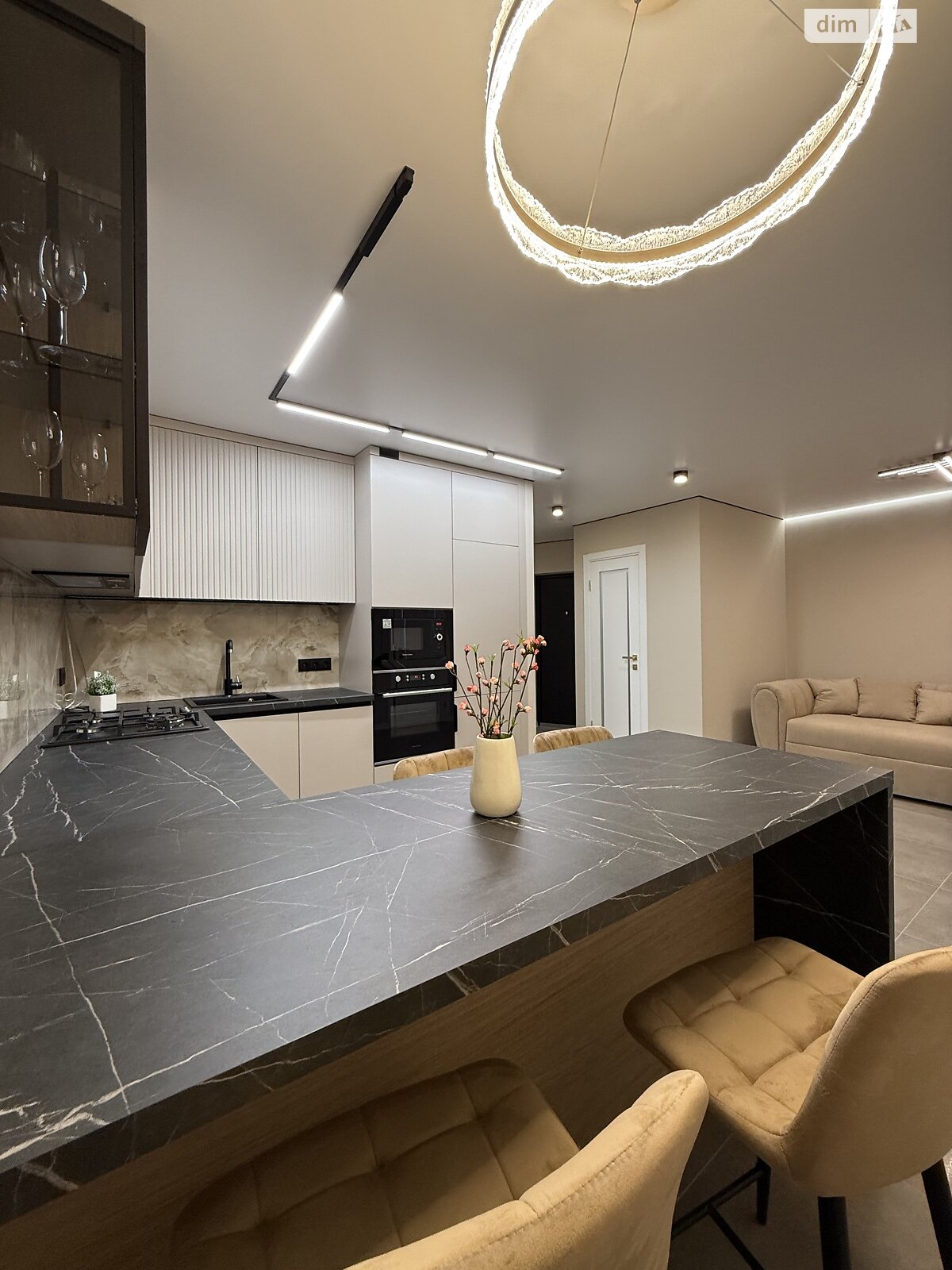 Продажа двухкомнатной квартиры в Тернополе, на ул. Киевская 9Д, район Бам фото 1 Продажа двухкомнатной квартиры в Тернополе, на ул. Киевская 9Д, район Бам фото 1