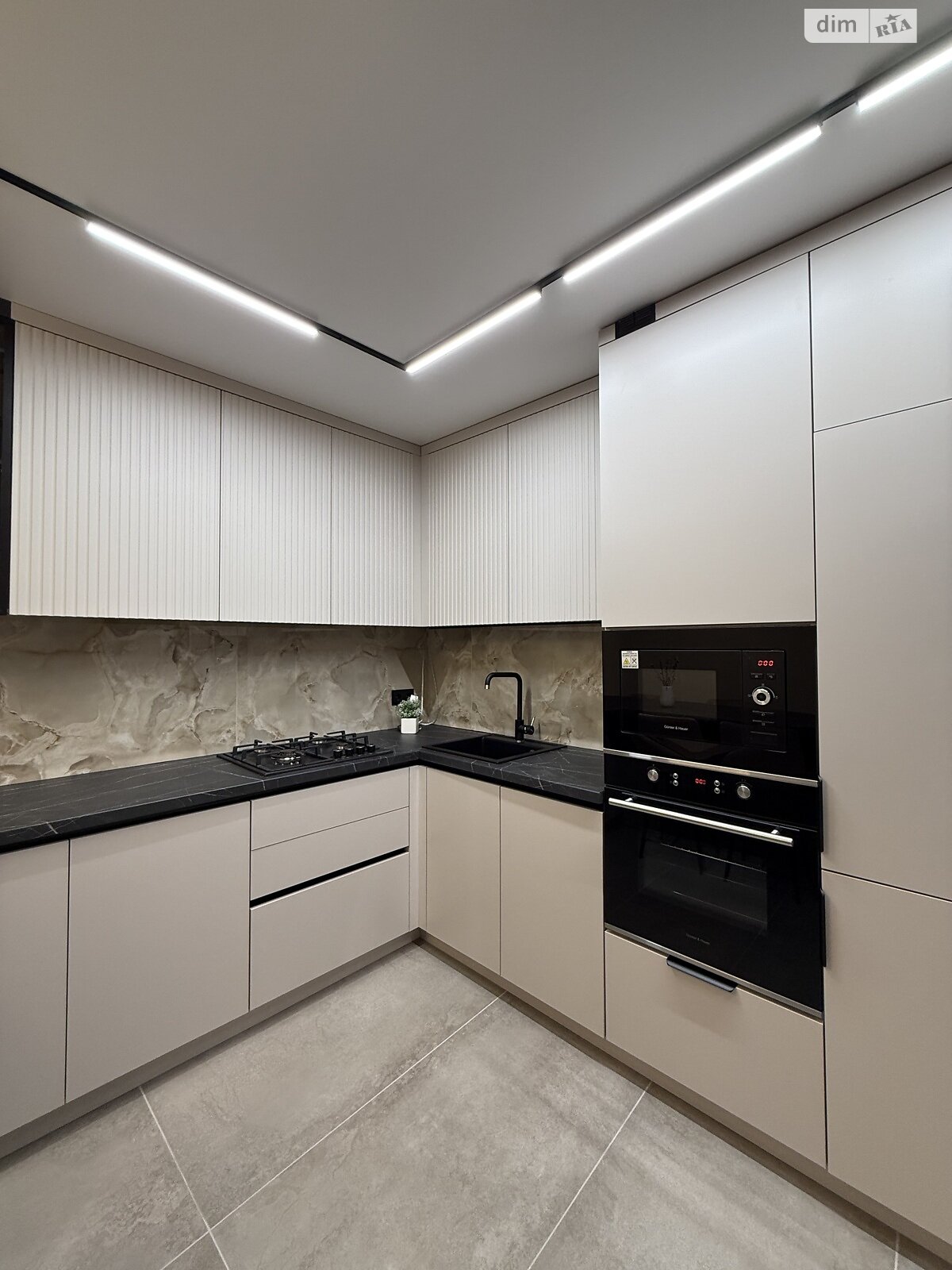 Продажа двухкомнатной квартиры в Тернополе, на ул. Киевская 9Д, район Бам фото 1 Продажа двухкомнатной квартиры в Тернополе, на ул. Киевская 9Д, район Бам фото 1