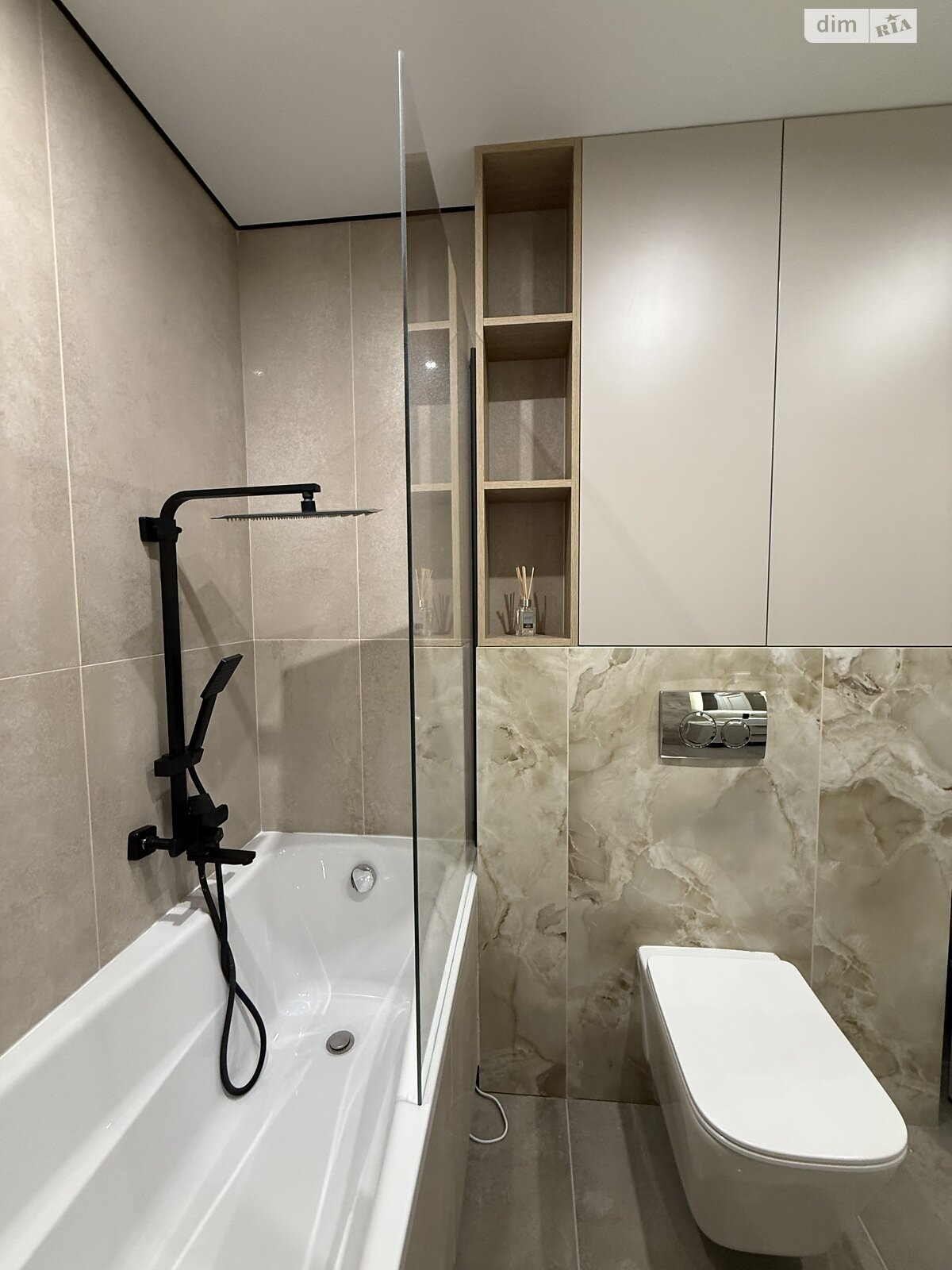 Продажа двухкомнатной квартиры в Тернополе, на ул. Киевская 9Д, район Бам фото 1 Продажа двухкомнатной квартиры в Тернополе, на ул. Киевская 9Д, район Бам фото 1
