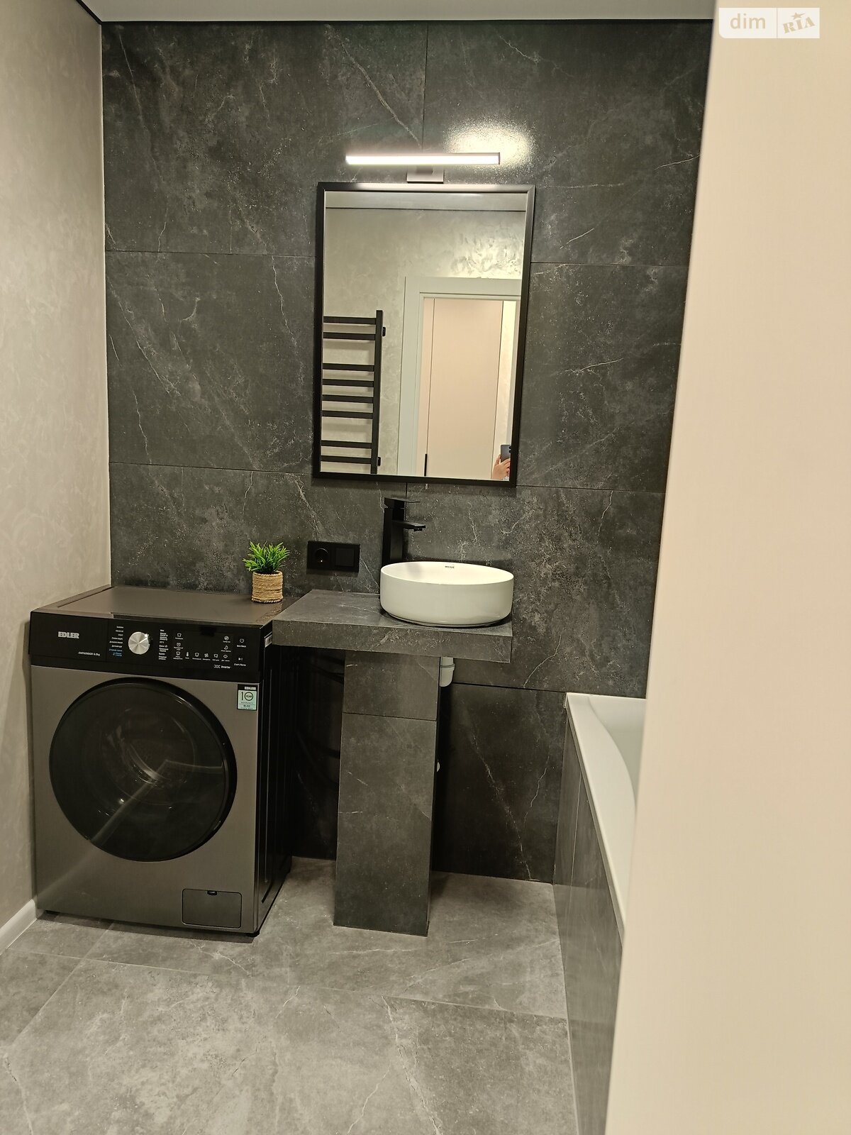 Продажа двухкомнатной квартиры в Тернополе, на ул. Киевская 9Д, район Бам фото 1 Продажа двухкомнатной квартиры в Тернополе, на ул. Киевская 9Д, район Бам фото 1