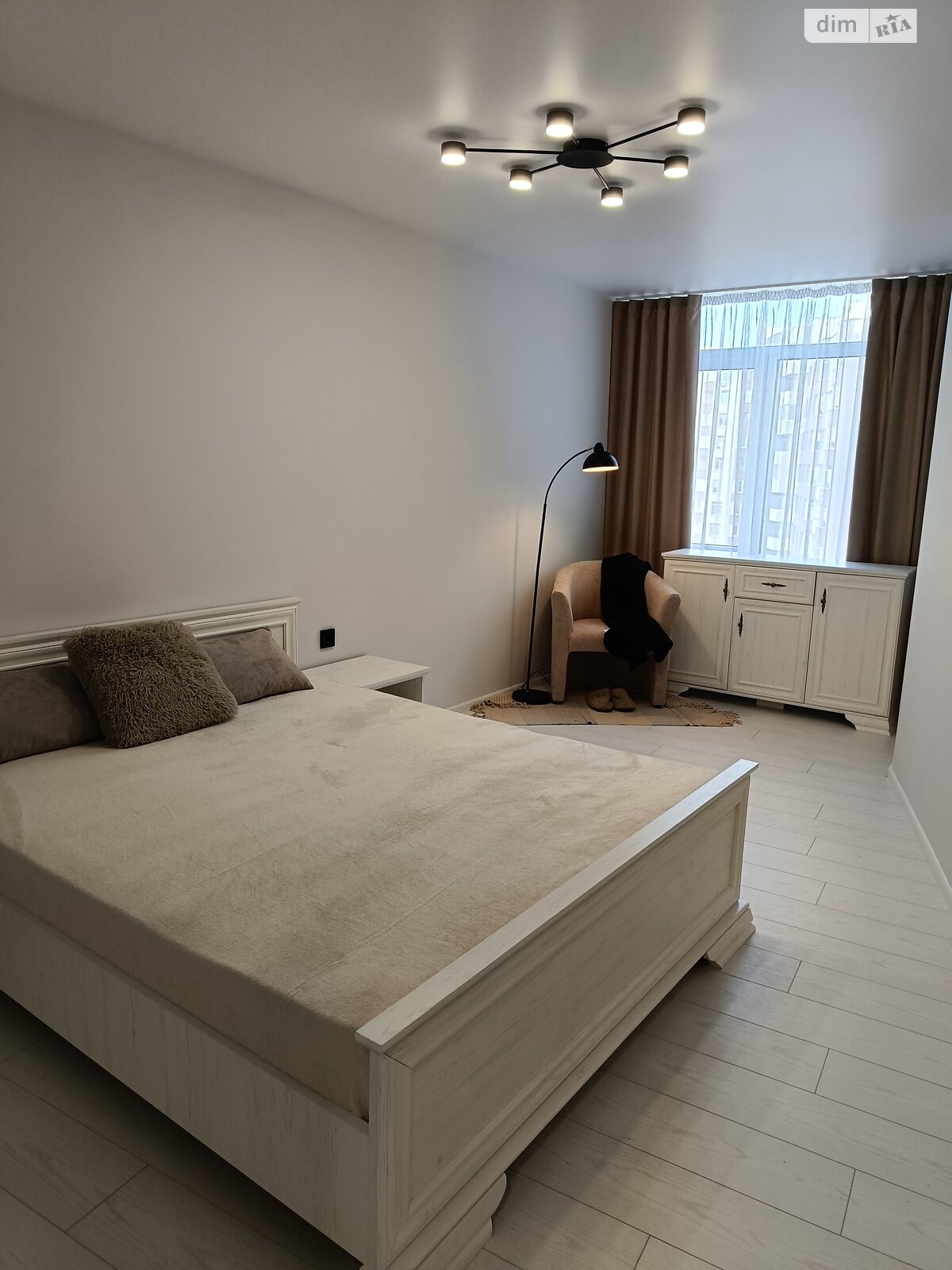 Продажа двухкомнатной квартиры в Тернополе, на ул. Киевская 9Д, район Бам фото 1 Продажа двухкомнатной квартиры в Тернополе, на ул. Киевская 9Д, район Бам фото 1