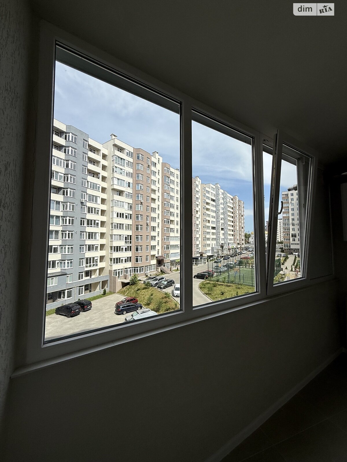 Продаж трикімнатної квартири в Тернополі, на вул. Київська 9Д, район Бам фото 1 Продаж трикімнатної квартири в Тернополі, на вул. Київська 9Д, район Бам фото 1