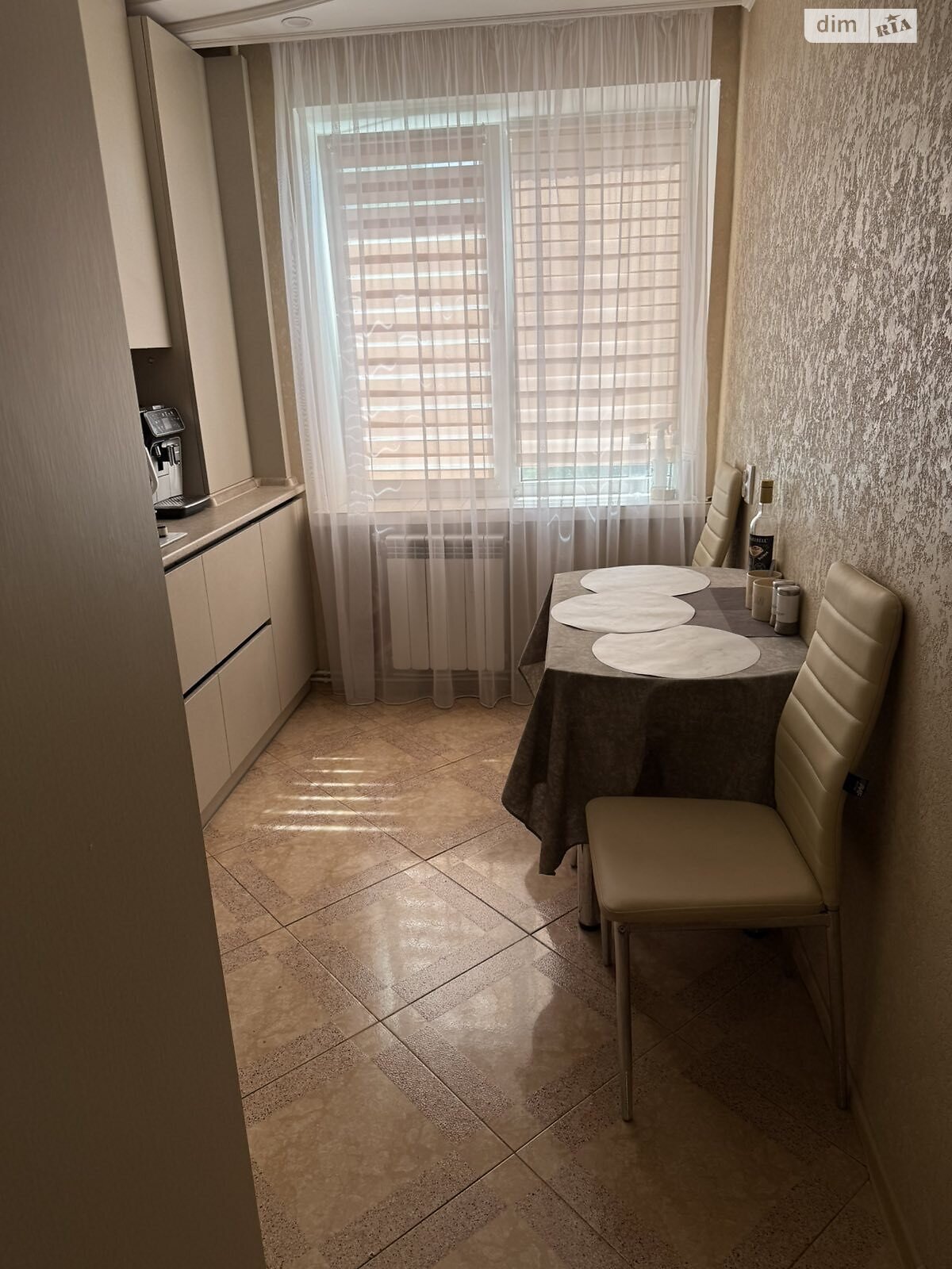 Продажа трехкомнатной квартиры в Тернополе, на ул. Киевская 8, район Бам фото 1 Продажа трехкомнатной квартиры в Тернополе, на ул. Киевская 8, район Бам фото 1