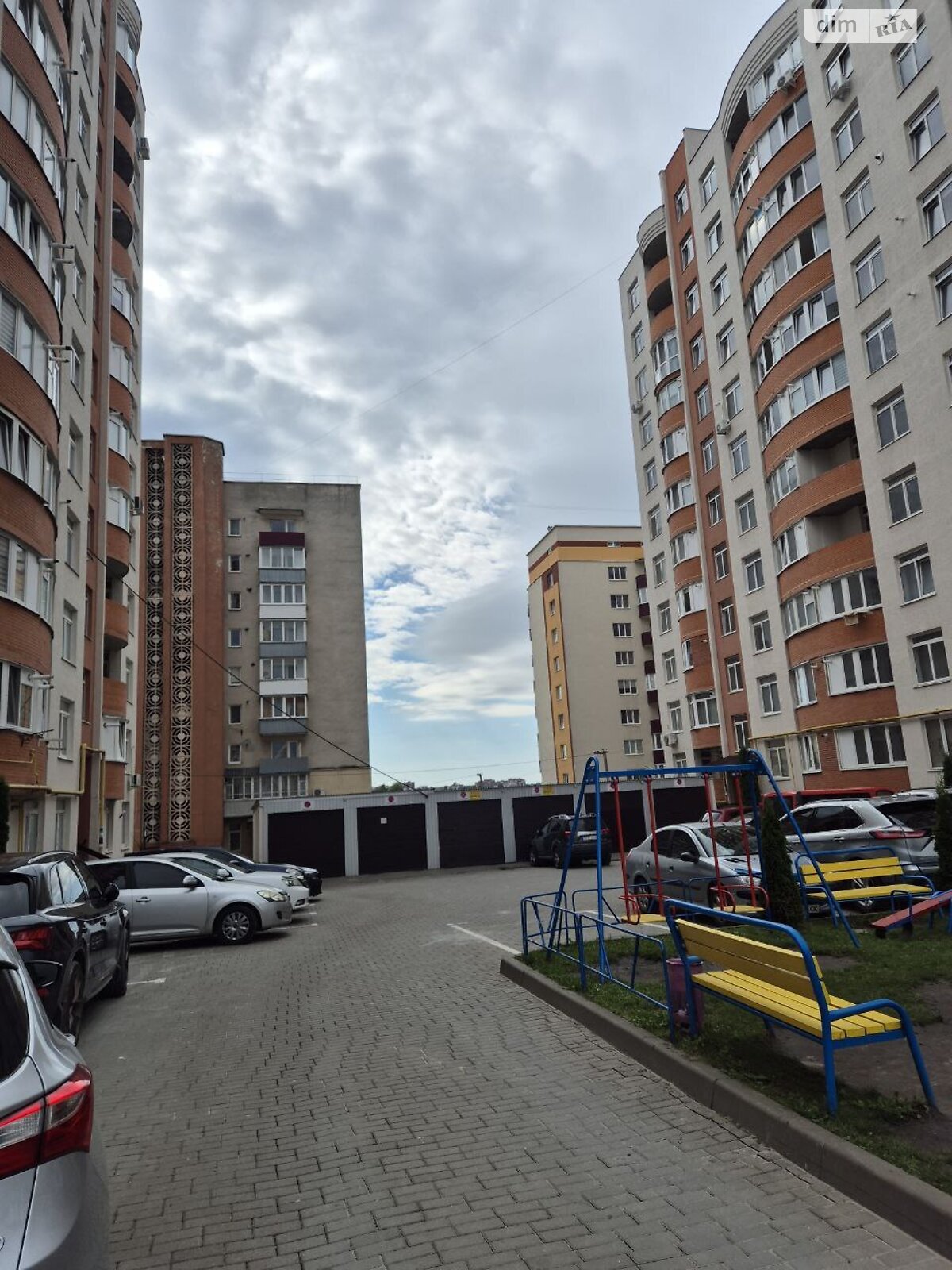 Продажа однокомнатной квартиры в Тернополе, на ул. Киевская 8Г, район Бам фото 1 Продажа однокомнатной квартиры в Тернополе, на ул. Киевская 8Г, район Бам фото 1