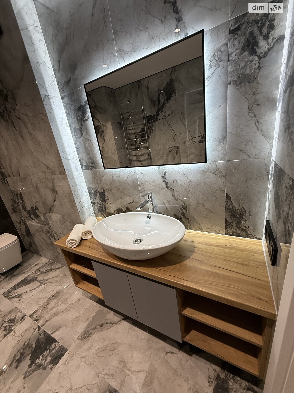 Продаж двокімнатної квартири в Тернополі, на вул. Київська, район Бам фото 1