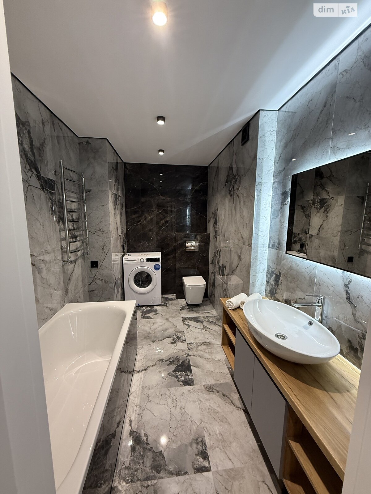 Продаж двокімнатної квартири в Тернополі, на вул. Київська, район Бам фото 1