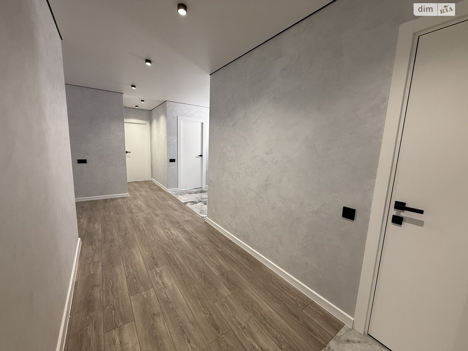 Продаж двокімнатної квартири в Тернополі, на вул. Київська, район Бам фото 1