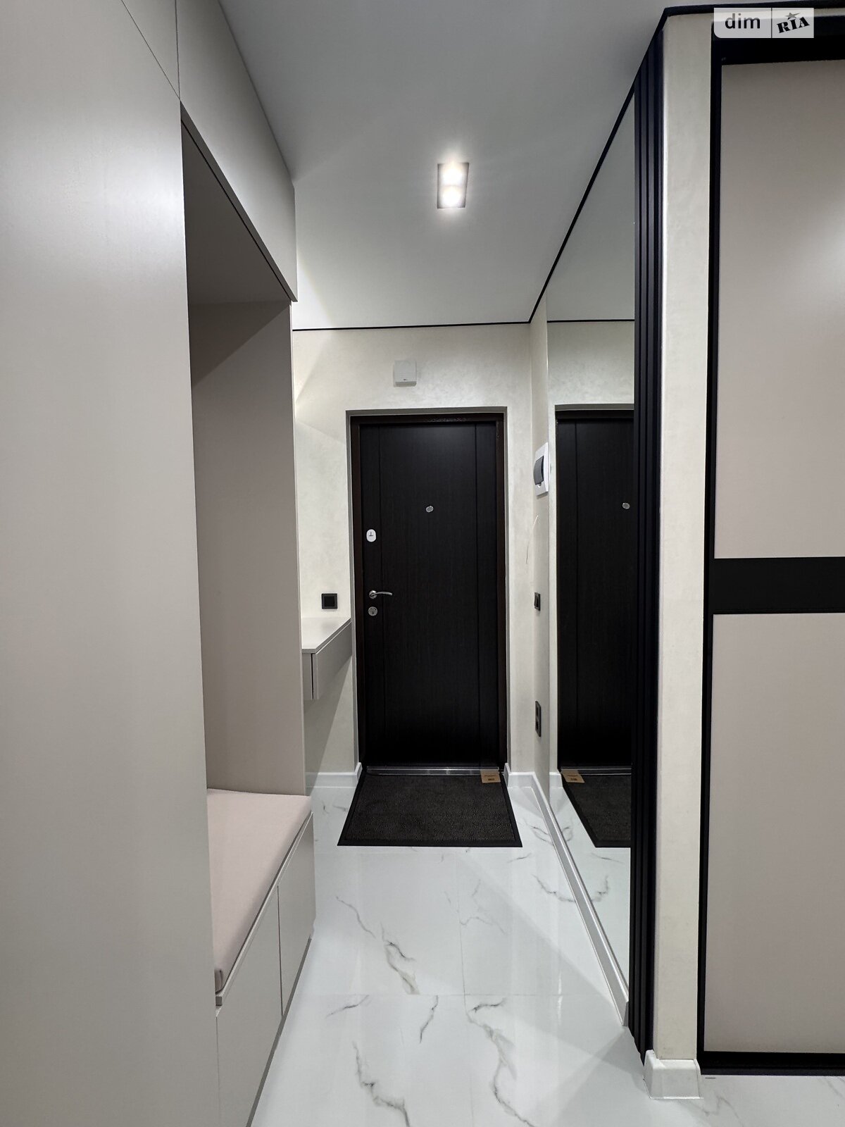 Продажа двухкомнатной квартиры в Тернополе, на ул. Киевская 9Д, район Бам фото 1 Продажа двухкомнатной квартиры в Тернополе, на ул. Киевская 9Д, район Бам фото 1