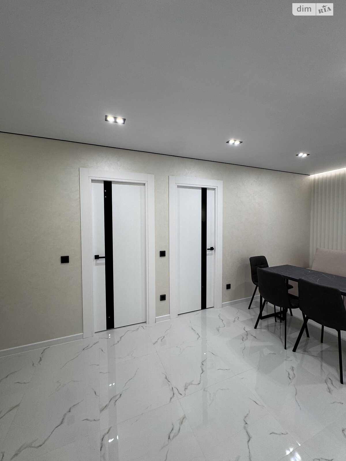 Продажа двухкомнатной квартиры в Тернополе, на ул. Киевская 9Д, район Бам фото 1 Продажа двухкомнатной квартиры в Тернополе, на ул. Киевская 9Д, район Бам фото 1