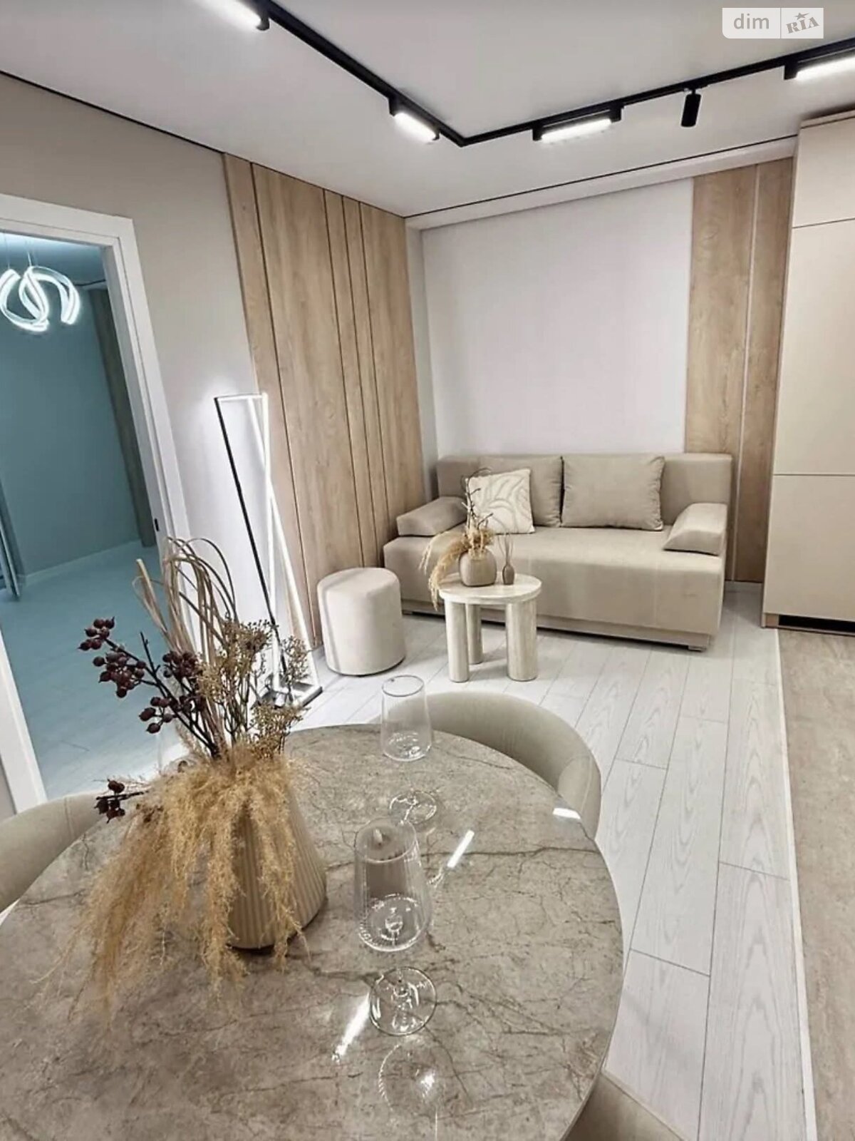 Продаж двокімнатної квартири в Тернополі, на вул. Київська 9Г, район Бам фото 1 Продаж двокімнатної квартири в Тернополі, на вул. Київська 9Г, район Бам фото 1