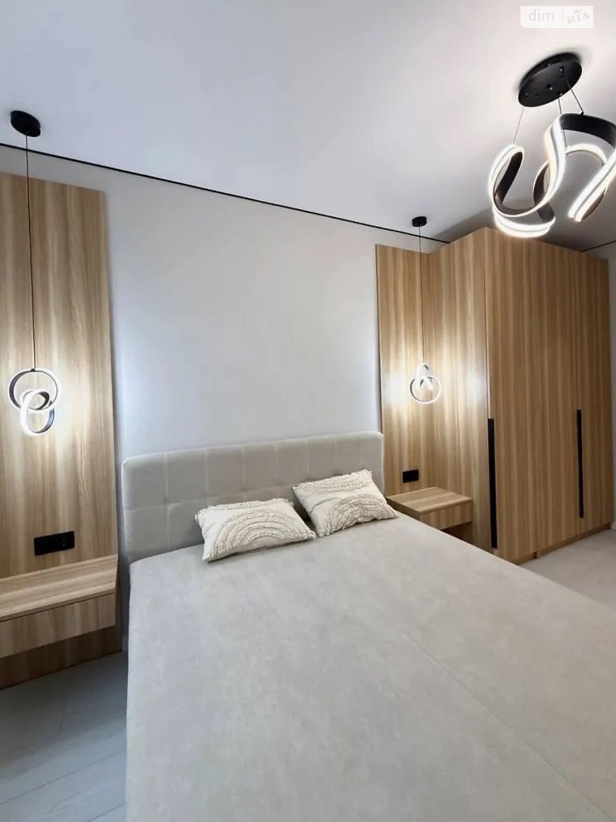 Продаж двокімнатної квартири в Тернополі, на вул. Київська 9Г, район Бам фото 1 Продаж двокімнатної квартири в Тернополі, на вул. Київська 9Г, район Бам фото 1