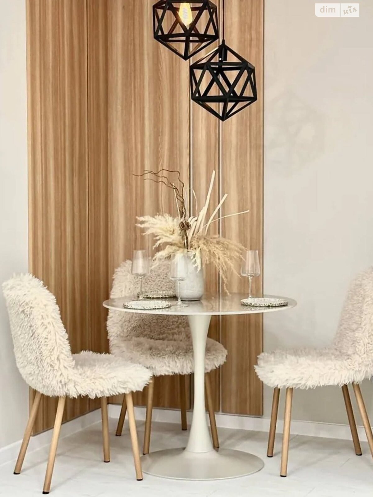 Продаж двокімнатної квартири в Тернополі, на вул. Київська 9Г, район Бам фото 1 Продаж двокімнатної квартири в Тернополі, на вул. Київська 9Г, район Бам фото 1