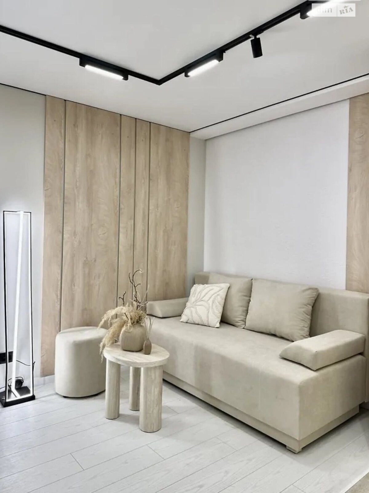 Продаж двокімнатної квартири в Тернополі, на вул. Київська 9Г, район Бам фото 1 Продаж двокімнатної квартири в Тернополі, на вул. Київська 9Г, район Бам фото 1