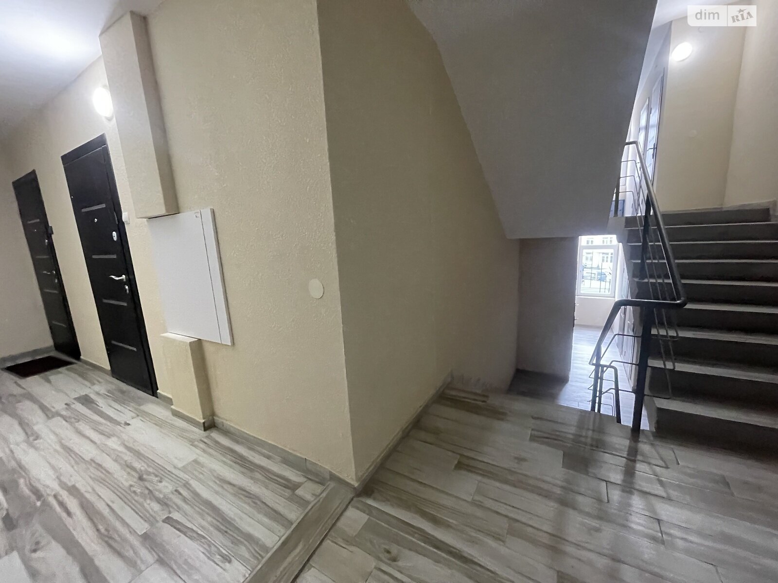 Продаж однокімнатної квартири в Тернополі, на вул. Київська, район Бам фото 1 Продаж однокімнатної квартири в Тернополі, на вул. Київська, район Бам фото 1