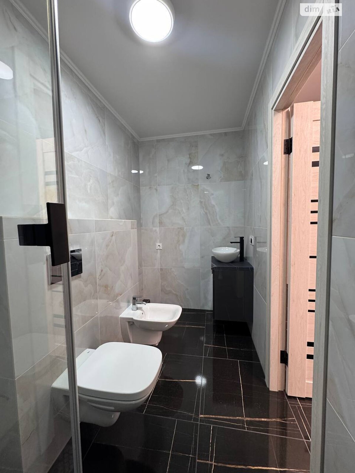 Продаж однокімнатної квартири в Тернополі, на вул. Київська 9Д, район Бам фото 1 Продаж однокімнатної квартири в Тернополі, на вул. Київська 9Д, район Бам фото 1