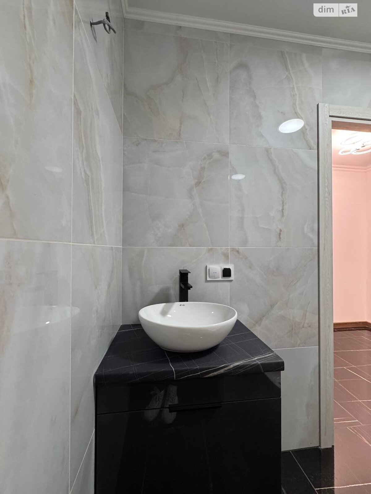 Продаж однокімнатної квартири в Тернополі, на вул. Київська 9Д, район Бам фото 1 Продаж однокімнатної квартири в Тернополі, на вул. Київська 9Д, район Бам фото 1