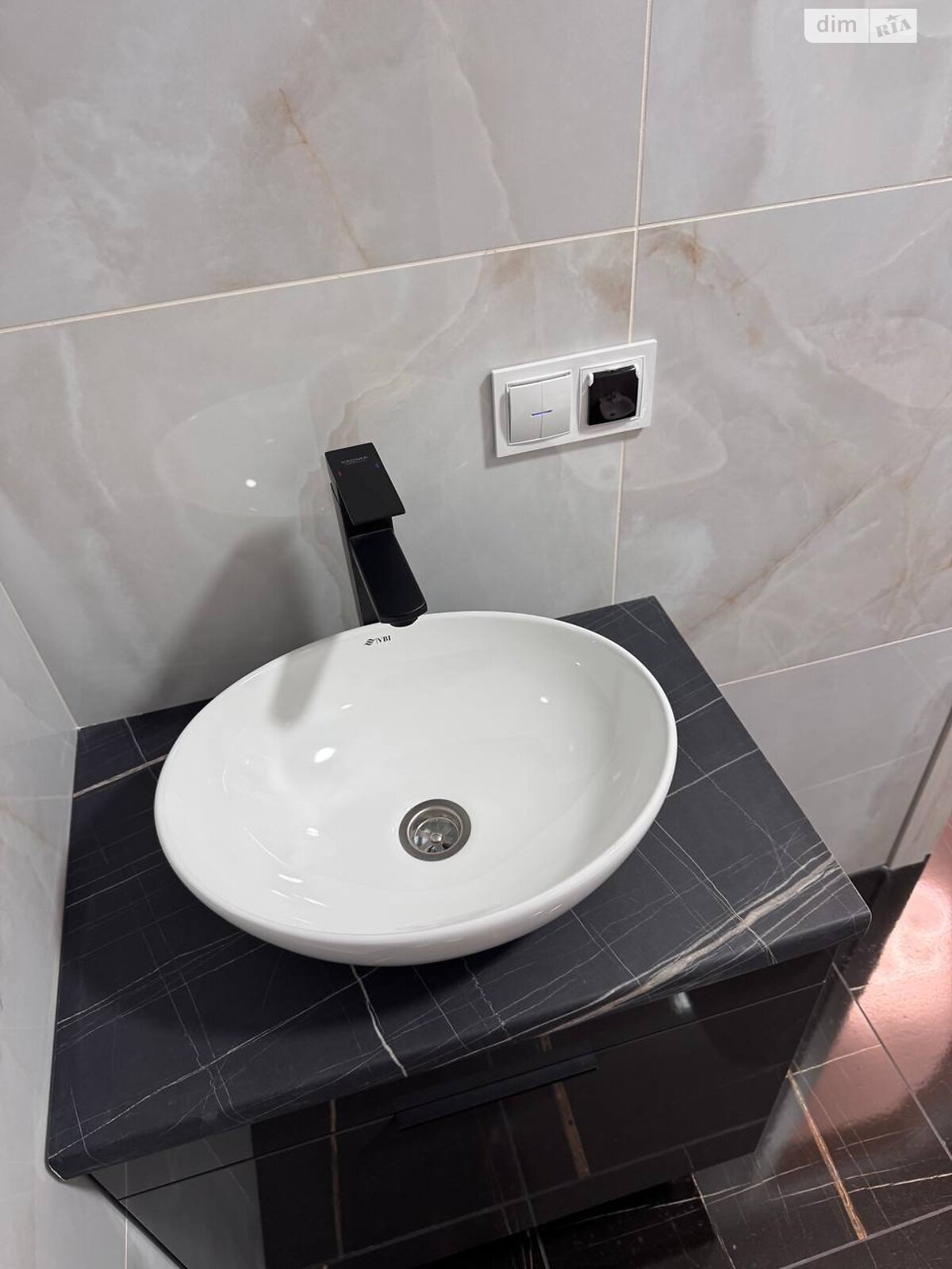 Продаж однокімнатної квартири в Тернополі, на вул. Київська 9Д, район Бам фото 1 Продаж однокімнатної квартири в Тернополі, на вул. Київська 9Д, район Бам фото 1