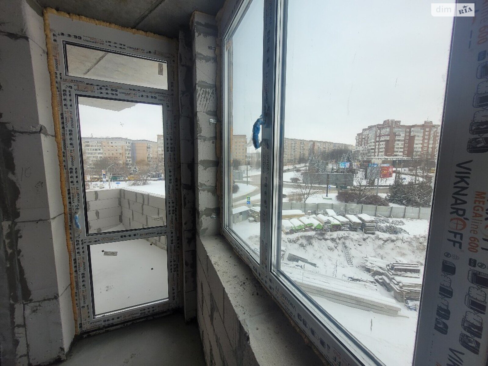 Продажа трехкомнатной квартиры в Тернополе, на ул. Евгения Коновальца, район Бам фото 1