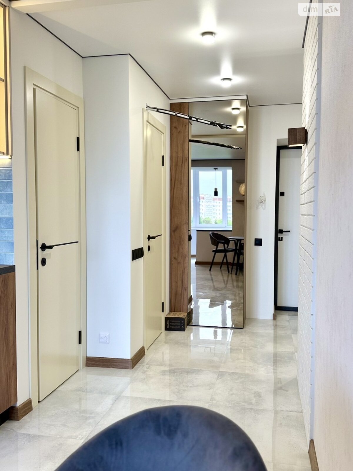 Продаж двокімнатної квартири в Тернополі, на вул. Курбаса Леся, район Бам фото 1 Продаж двокімнатної квартири в Тернополі, на вул. Курбаса Леся, район Бам фото 1