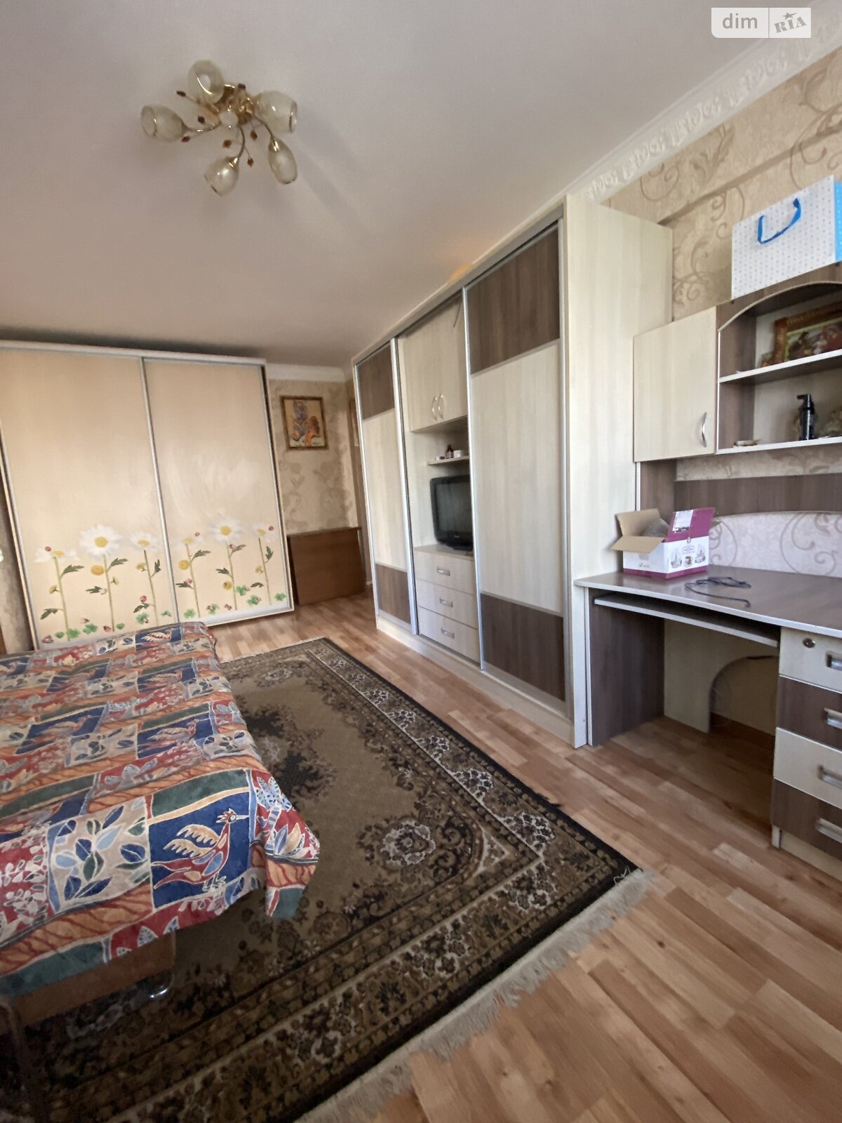 Продаж трикімнатної квартири в Тернополі, на вул. Патріарха Любомира Гузара, район Бам фото 1 Продаж трикімнатної квартири в Тернополі, на вул. Патріарха Любомира Гузара, район Бам фото 1