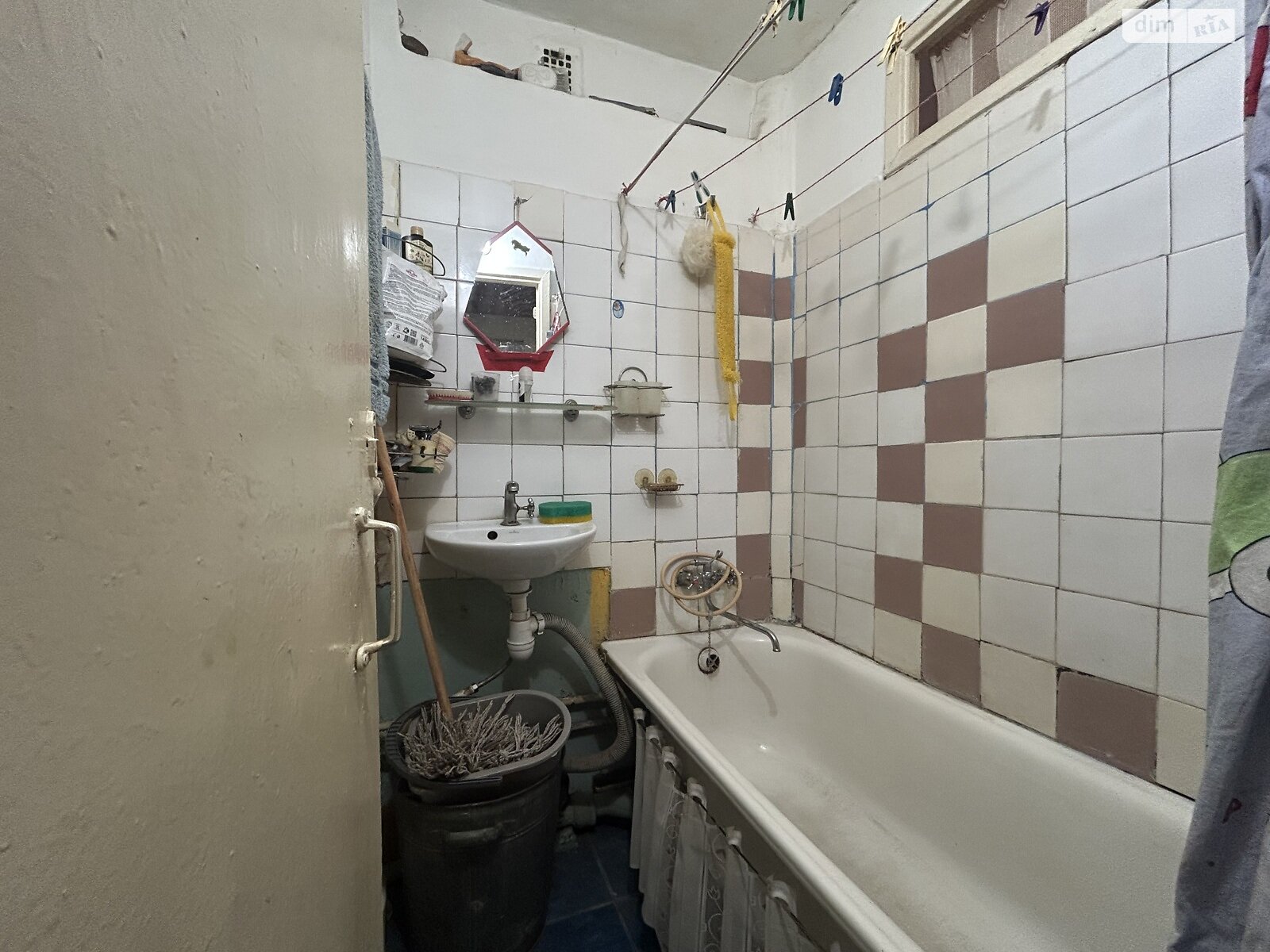 Продажа трехкомнатной квартиры в Тернополе, на ул. Патриарха Любомира Гузара, район Бам фото 1 Продажа трехкомнатной квартиры в Тернополе, на ул. Патриарха Любомира Гузара, район Бам фото 1