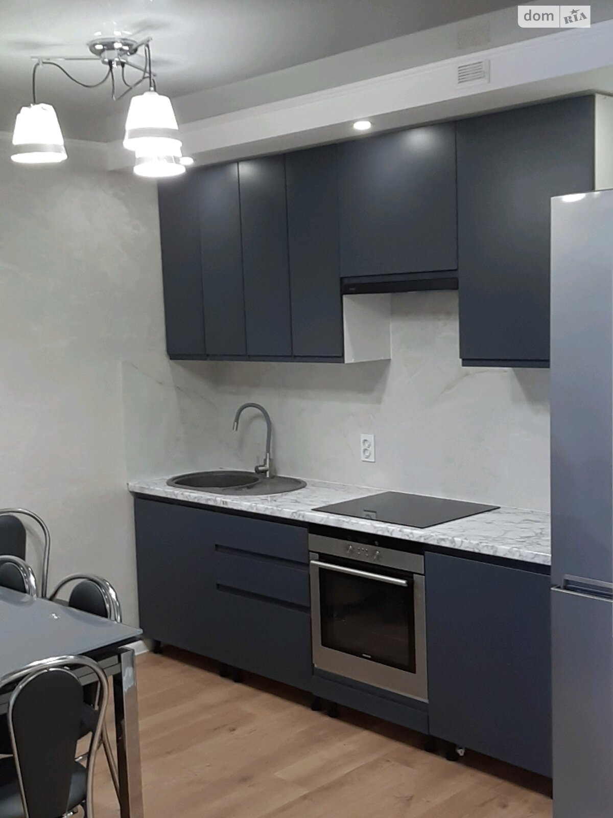 Продажа трехкомнатной квартиры в Тернополе, на ул. Сахарова Андрея Академика 10, район Бам фото 1 Продажа трехкомнатной квартиры в Тернополе, на ул. Сахарова Андрея Академика 10, район Бам фото 1