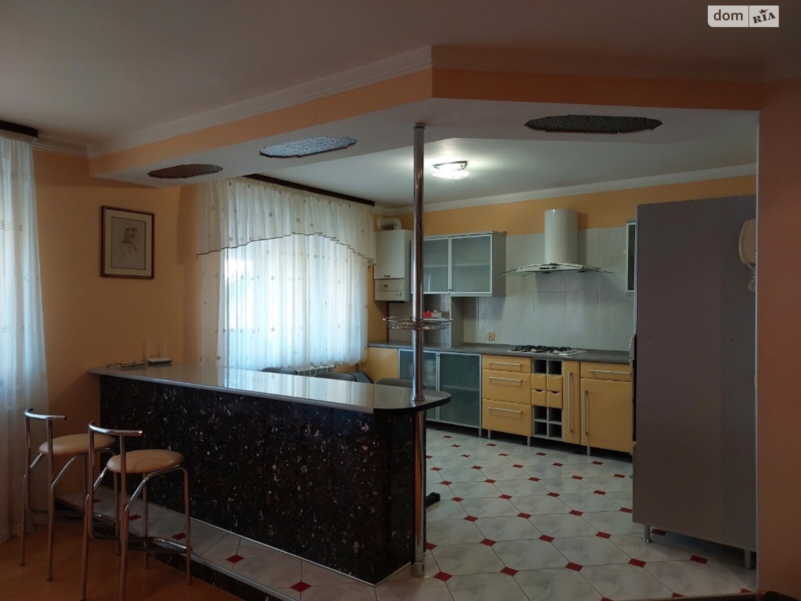 Продажа трехкомнатной квартиры в Тернополе, на ул. Сахарова Андрея Академика, район Бам фото 1 Продажа трехкомнатной квартиры в Тернополе, на ул. Сахарова Андрея Академика, район Бам фото 1