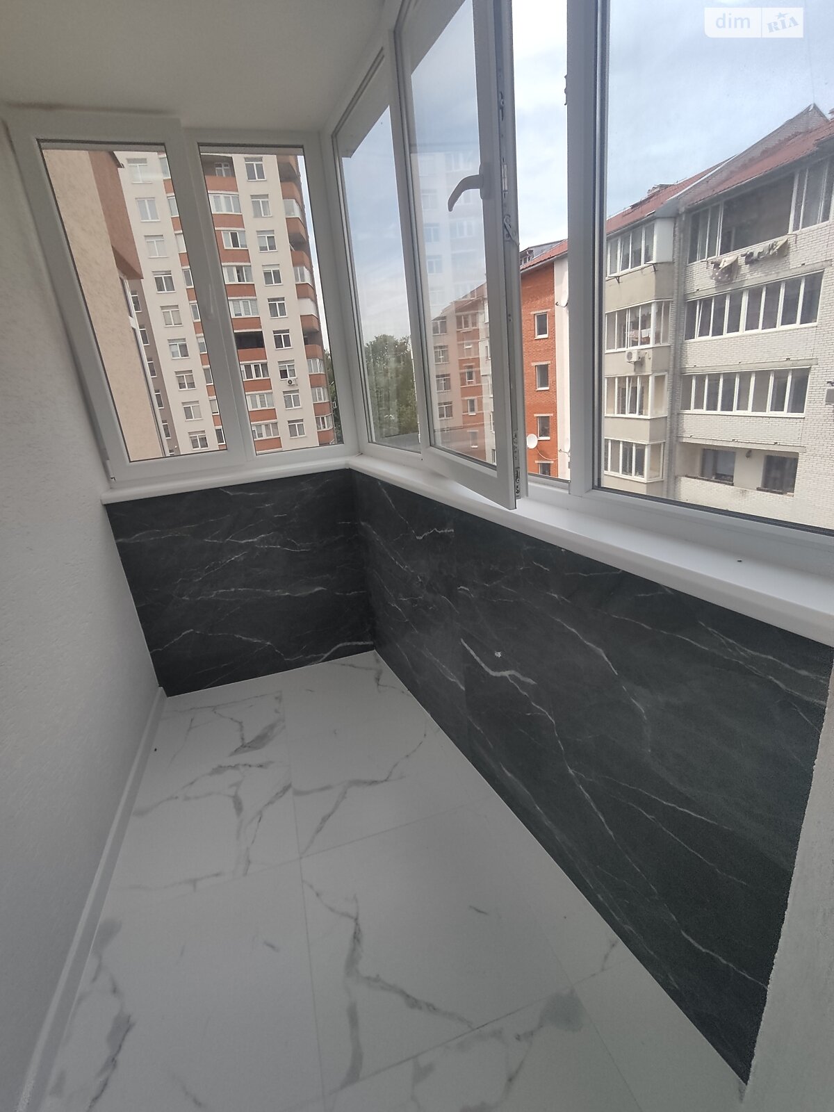 Продажа трехкомнатной квартиры в Тернополе, на ул. Сахарова Андрея Академика, район Бам фото 1 Продажа трехкомнатной квартиры в Тернополе, на ул. Сахарова Андрея Академика, район Бам фото 1