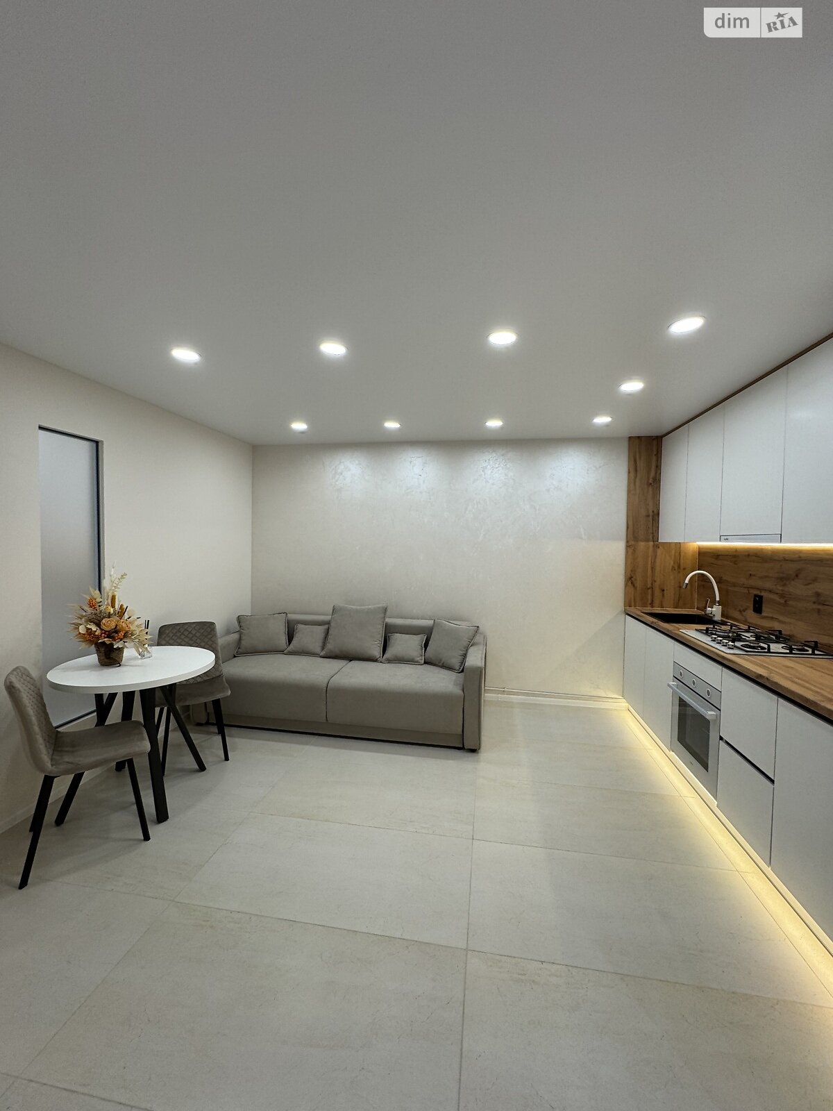 Продажа трехкомнатной квартиры в Тернополе, на ул. Сахарова Андрея Академика, район Бам фото 1 Продажа трехкомнатной квартиры в Тернополе, на ул. Сахарова Андрея Академика, район Бам фото 1