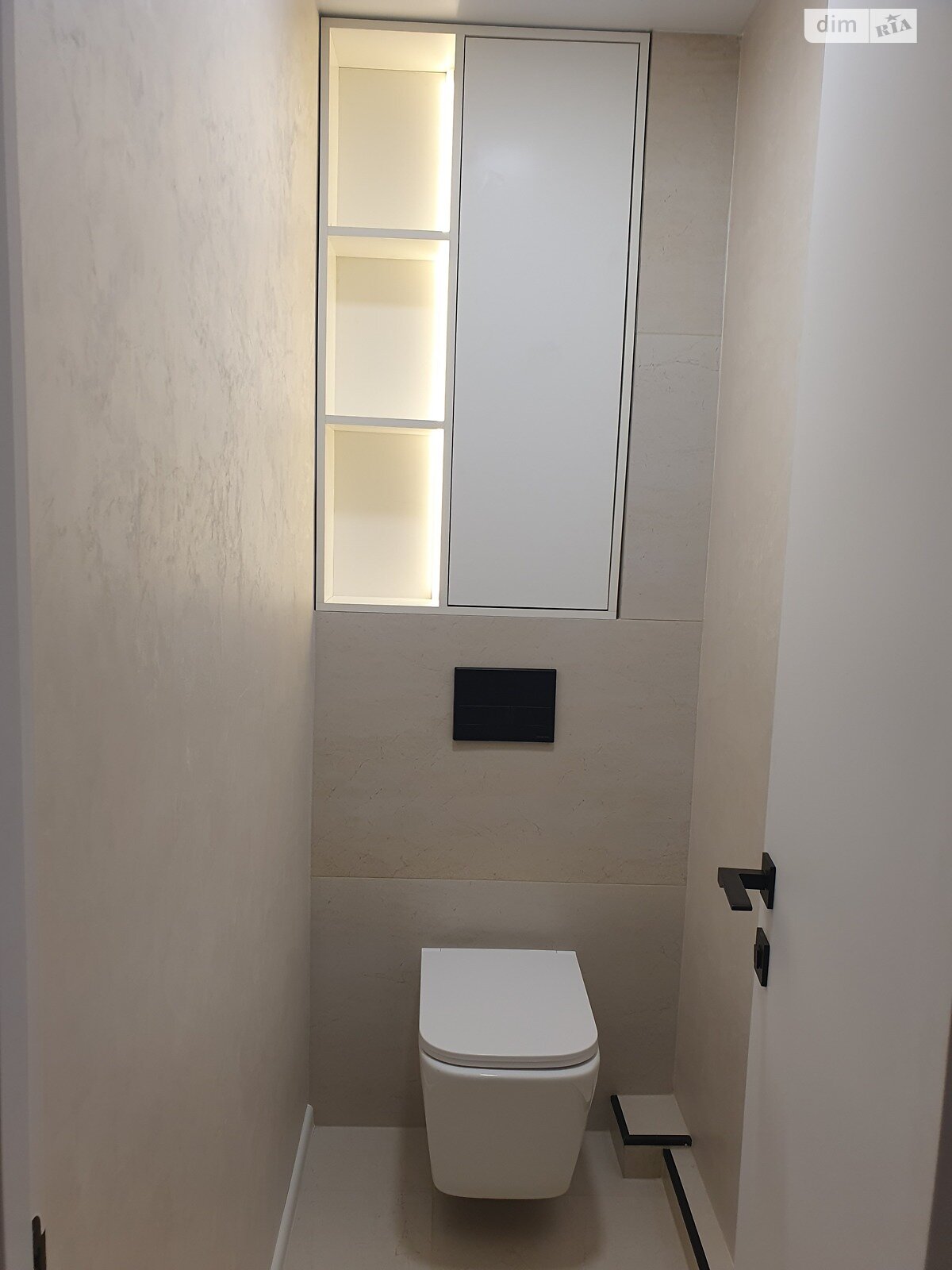 Продажа трехкомнатной квартиры в Тернополе, на ул. Сахарова Андрея Академика 8, район Бам фото 1