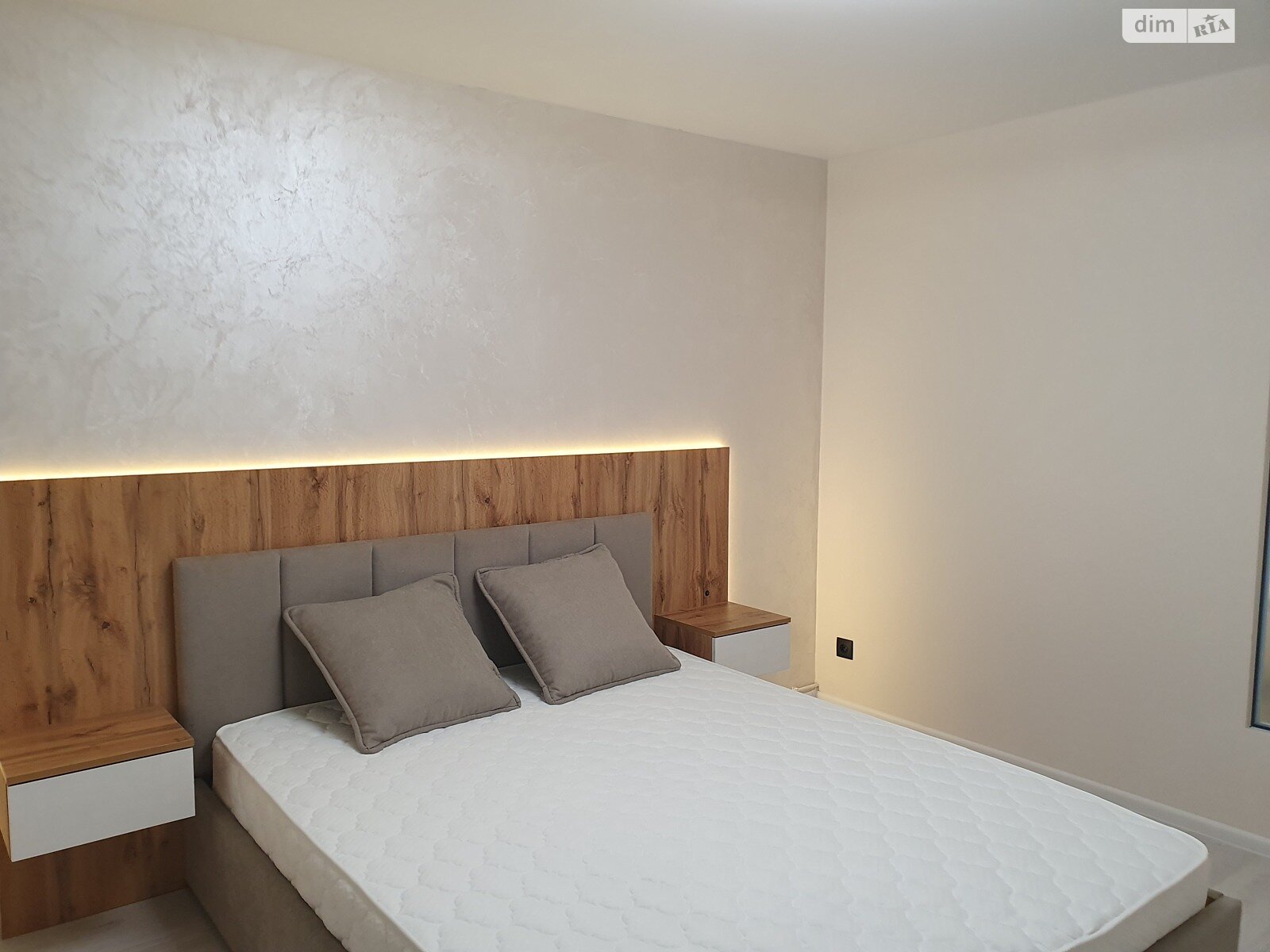 Продажа трехкомнатной квартиры в Тернополе, на ул. Сахарова Андрея Академика 8, район Бам фото 1