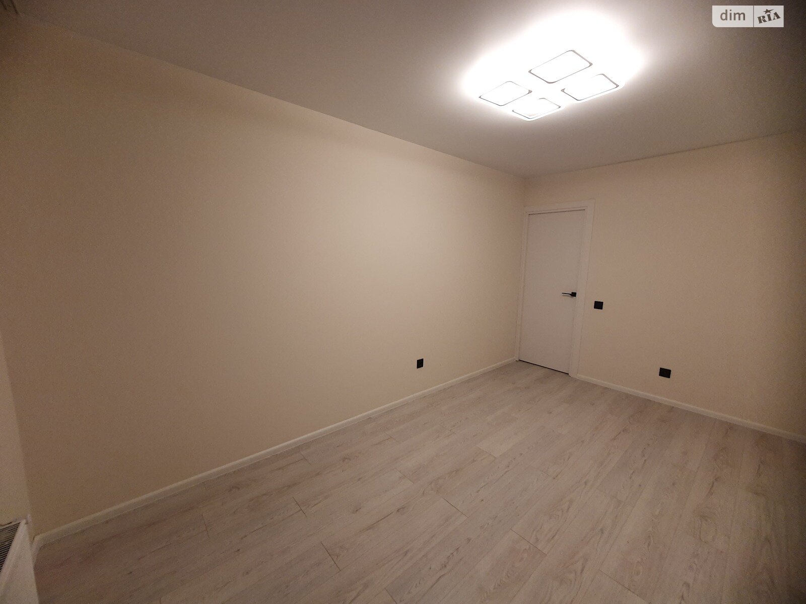 Продажа трехкомнатной квартиры в Тернополе, на ул. Сахарова Андрея Академика 8, район Бам фото 1