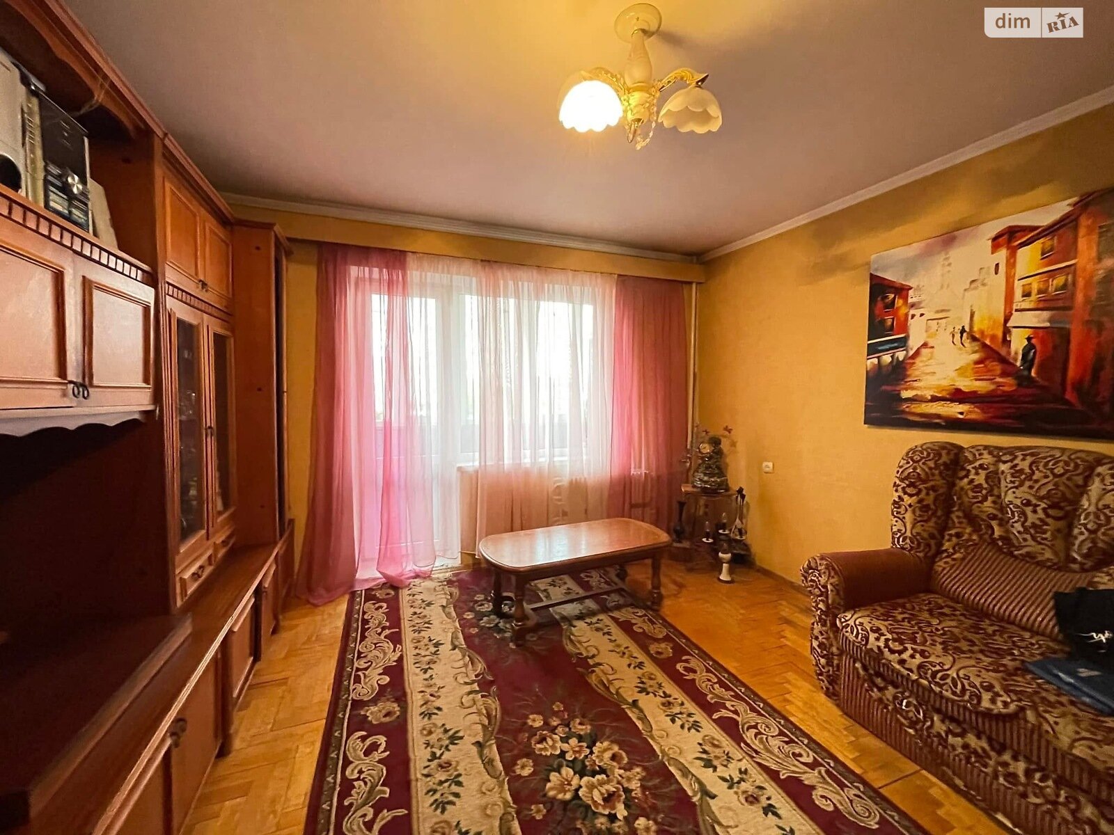 Продаж трикімнатної квартири в Тернополі, на вул. Симоненка Василя, район Бам фото 1