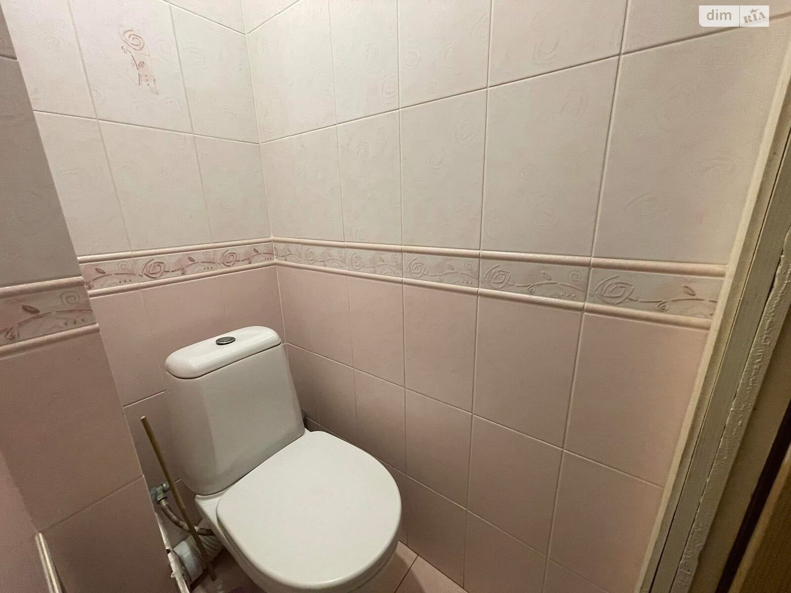 Продаж трикімнатної квартири в Тернополі, на вул. Симоненка Василя, район Бам фото 1